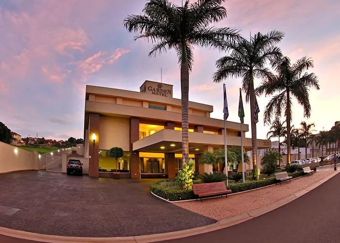 GardenHotel Em
